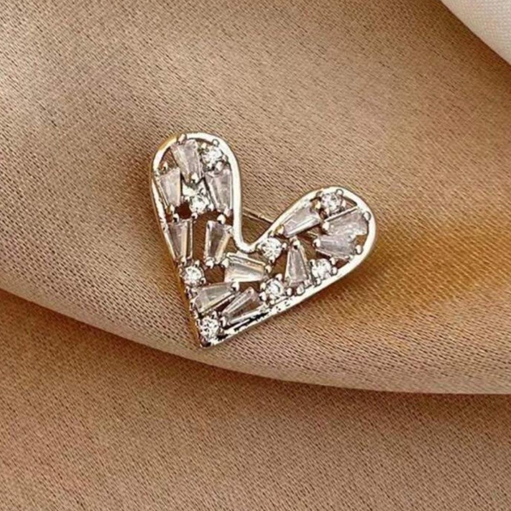 Diamond Heart Brooch M1438